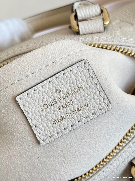Official oldcobbler PAPILLON LOUIS BB VUITTON 0823